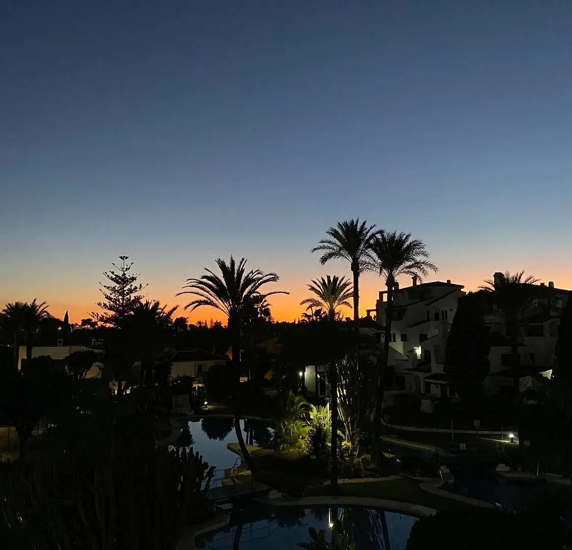 Topbeliggende Lejl I Marbella Nueva Andalucia Apartman