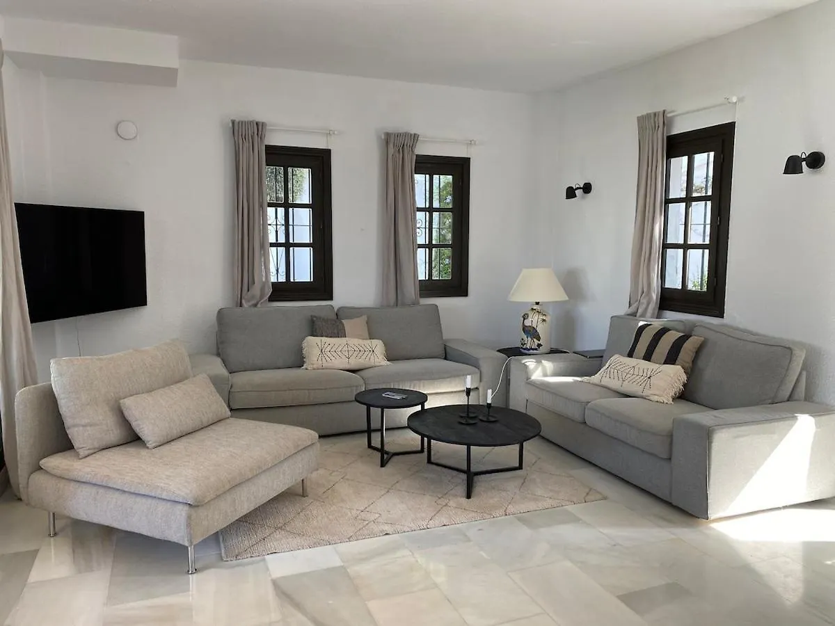 Apartman Topbeliggende Lejl I Marbella Nueva Andalucia